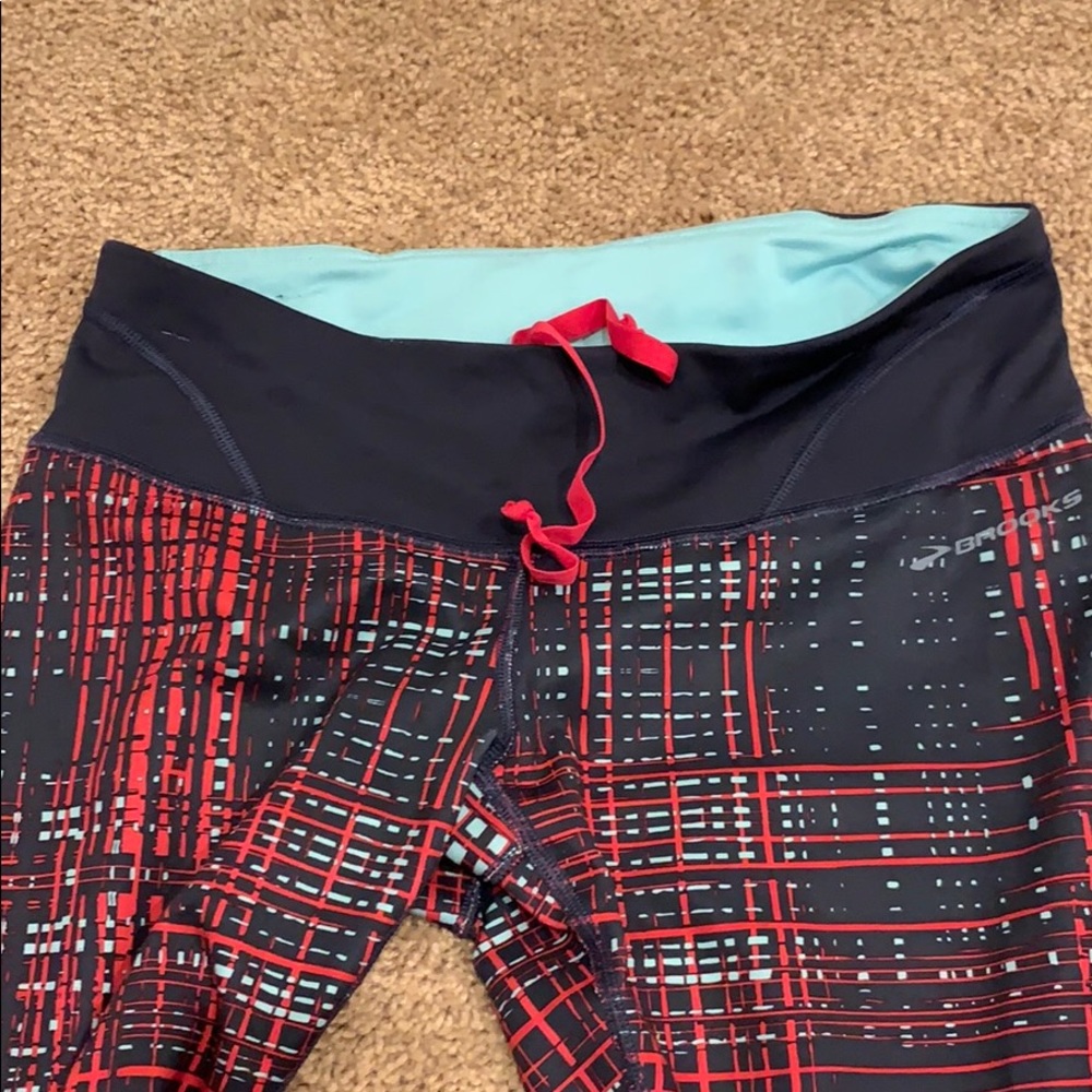 Brooks Capri Workout/Running Pants with pocket